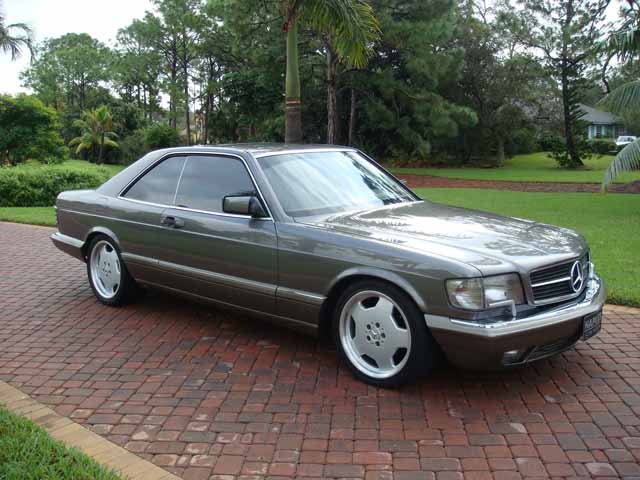 1988 MercedesBenz 560 SEC